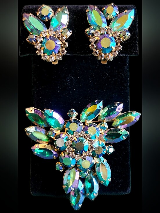 Jewelry - Vintage Aurora Borealis Peacock Juliana Style Jewelry Set
